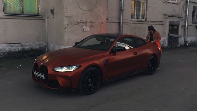 Матовый BMW M4 защитили матовым полиуретаном. Видна ли разница?