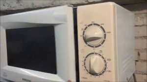 Микроволновка SAMSUNG CE2618NR