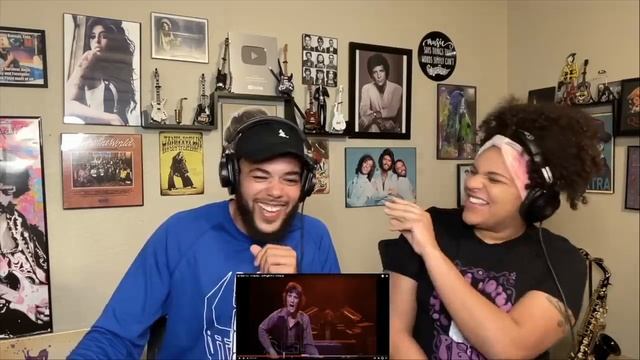 OH MY GOODNESS!| FIRST TIME HEARING The Band And The Staples - The Weight ( The Last Waltz) REACTIO смотреть онлайн