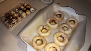 Готовим шампиньоны с перепелиными яйцами