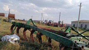 Прицепной Чизельный плуг  John Deere 915 V экспресс-обзор от Андрея Абросимова