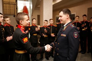 Начальник ДИТСиЗИ МВД России Юрий Войнов принял участие в акции «Ёлка желаний»