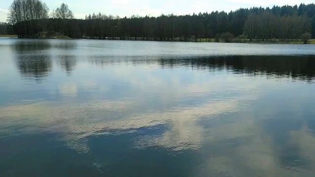 Успокаивающий и расслабляющий плеск воды /  Звуки природы для сна / Шум реки для сна
