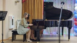 Березкина Дарья 14 лет, Козловская Валерия 12 лет. Марк Минков "Старый рояль"