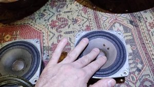 Установил новые,мягкие ппу подвесы на 30гдс-1 8 ом от корвет 150ас-001