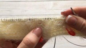 "Малиновая" кофточка для девочки. Детская кофта спицами с узором "Малинки". Мастер-класс по вязанию