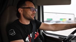 Дальнобойщики в Америке. Зарплата 6 млн рублей в год.