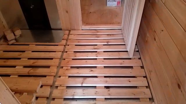 Обзор недорогой бани 6 на 4 с террасой 12 м² под одной крышей из профилированного бруса от lazni.by
