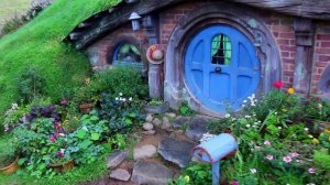 The Shire - Hobbiton Movie Set Tour