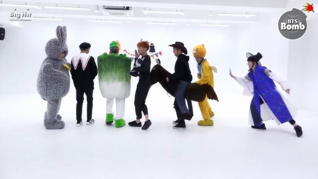 BANGTAN BOMB  (21st Century Girl)' Dance Practice (Halloween ver.) - BTS (방탄소년단)