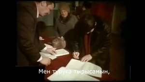 ОКОШКО, ТУМБОЧКА, КРОВАТЬ