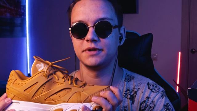 АСМР Мои новые кроссовки смотреть онлайн