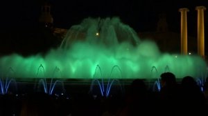 Достопримечательность Барселоны - магический фонтан (Barcelona, magic fountain of Montjuic)