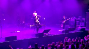 Максим Леонидов - Проплывая над городом (live in St.Petersburg)