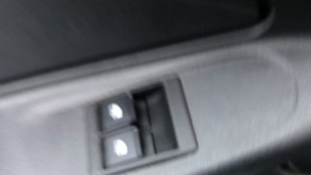 Лада Гранта первый скол на лобовом! Мэрии - привет! смотреть онлайн