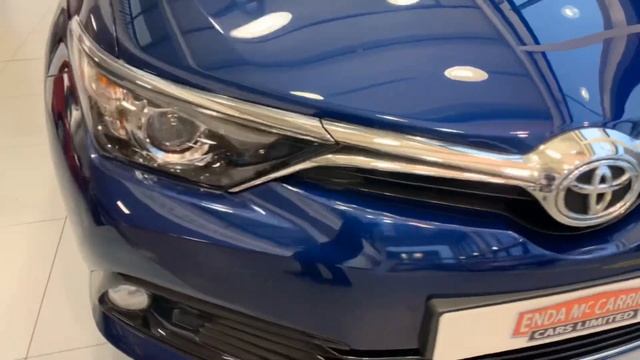 2017 Toyota Auris смотреть онлайн