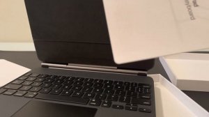 IPad Pro 11-inch (3rd Generation) and Magic Keyboard and Apple Pencil (2nd Generation) | Unboxing.