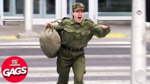 Emotional Military Surprise - Just For Laughs Gags | Эмоциональный военный сюрприз - просто для смех