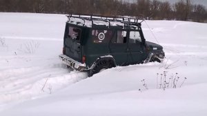 Как ведут себя в глубоком снегу Simex Jungle Trekker 2 34x11.5 R16
