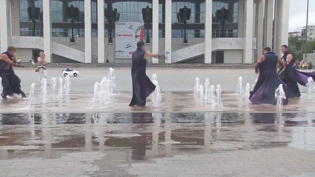 Flesh mob Дамские угодники 1 танец смотреть онлайн