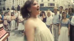 Окно в Париж 20 лет спустя -  бонус для инвесторов !