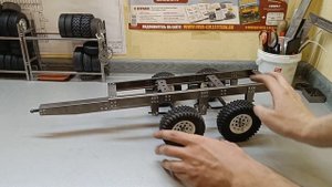 Прицеп-тандем в масштабе 1/10 для грузовиков