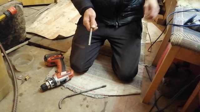 сверлим высоколегированую сталь метчики сверла на сквозь. смотреть онлайн