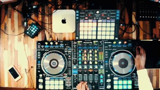 DJ ROOVER ZOUK MIX смотреть онлайн