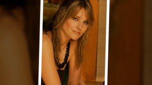 Lucy Lawless (Люси Лоулесс, Зена: Королева воинов)