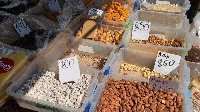 Ялта сегодня. Прогулялась по ЯРМАРКЕ. ЦЕНЫ-ШОК. Крым 2023. смотреть онлайн