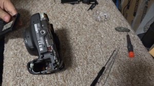 HOW TO DISASSEMBLE CANON 70D PART 01