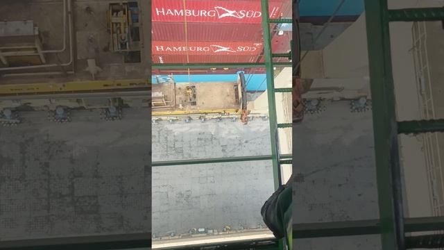 Раскрепление контейнеров, поднимаем консоль чтобы переехать за надстройку. смотреть онлайн