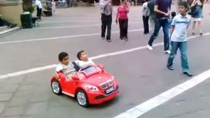 Детская машинка на аккумуляторе ВМW B28В