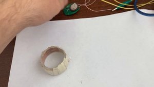 Как проверить зарядку ключа BMW E53 E39 E46 и аналогичных после замены аккумулятора ключа.