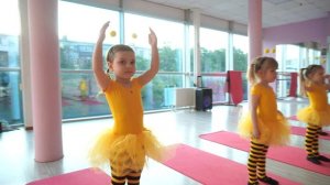 Хореография для самых маленьких тренер Гомелева Эвелина школа танцев "Браво!" Ставрополь