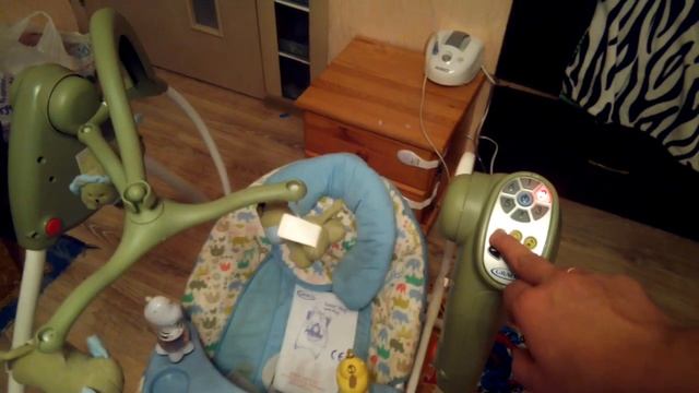 Детские качели Graco Lovin Hug