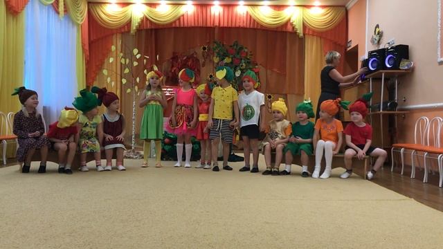 Спор овощей и фруктов смотреть онлайн