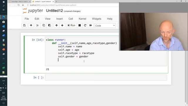 Python tutorial : How to Create an Instance of a Class Using Python __init__ ( Video 3)