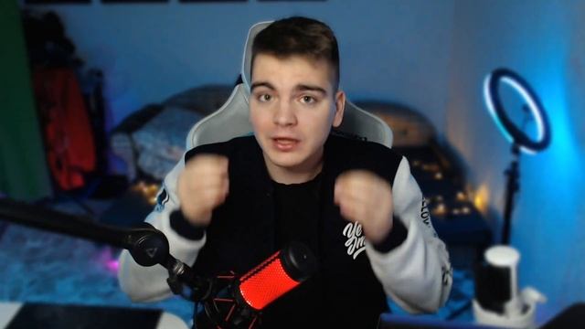 Дешевый МИКРОФОН для СТРИМЕРА! Обзор: Бюджетный микрофон для геймера Fifine A8 смотреть онлайн