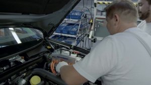 Audi A3 Sportback e-tron power electronics assembly