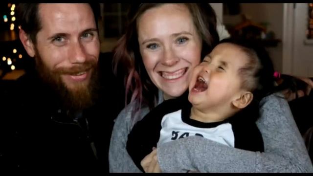 Никто не хотел удочерять эту маленькую девочку. Вот что с ней стало спустя 19 лет! смотреть онлайн