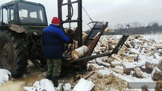 Демонстрация дровокола вертикального в деле