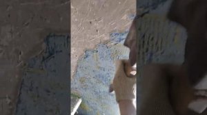 как убрать старую краску со стен быстро и дёшево