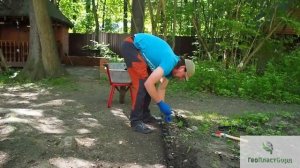 Бордюр ГеоПластБорд. Делаем дорожку из щебня с пластиковым бордюром ГеоПластБорд 58мм.