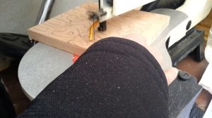 Лобзиковый станок JET JSS 16 - выпиливаем слово из бука