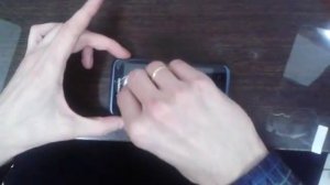 Как наклеить пленку на телефон