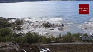В Норвегии оползень унес в море восемь зданий