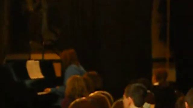 Bella's Lullaby-Carter Burwell (End of the Year Talent Show) смотреть онлайн