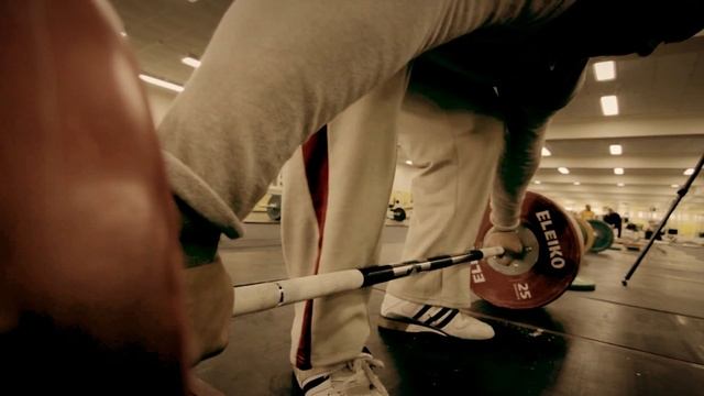 Strongman Misha Koklyaev Training in Russia смотреть онлайн