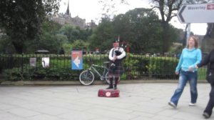 Near the Sir Walter Scott monument